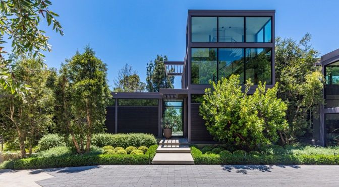 Une maison préfabriquée et modulaire grand format en Californie — PLANETE DECO a homes world